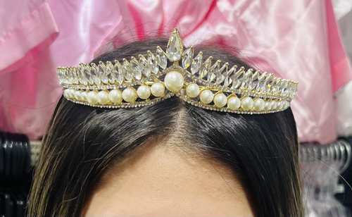 כתר לכלה אבני קריסטל צבע זהב משולב פנינים